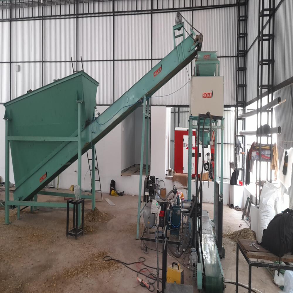 Material Feeding Conveyor