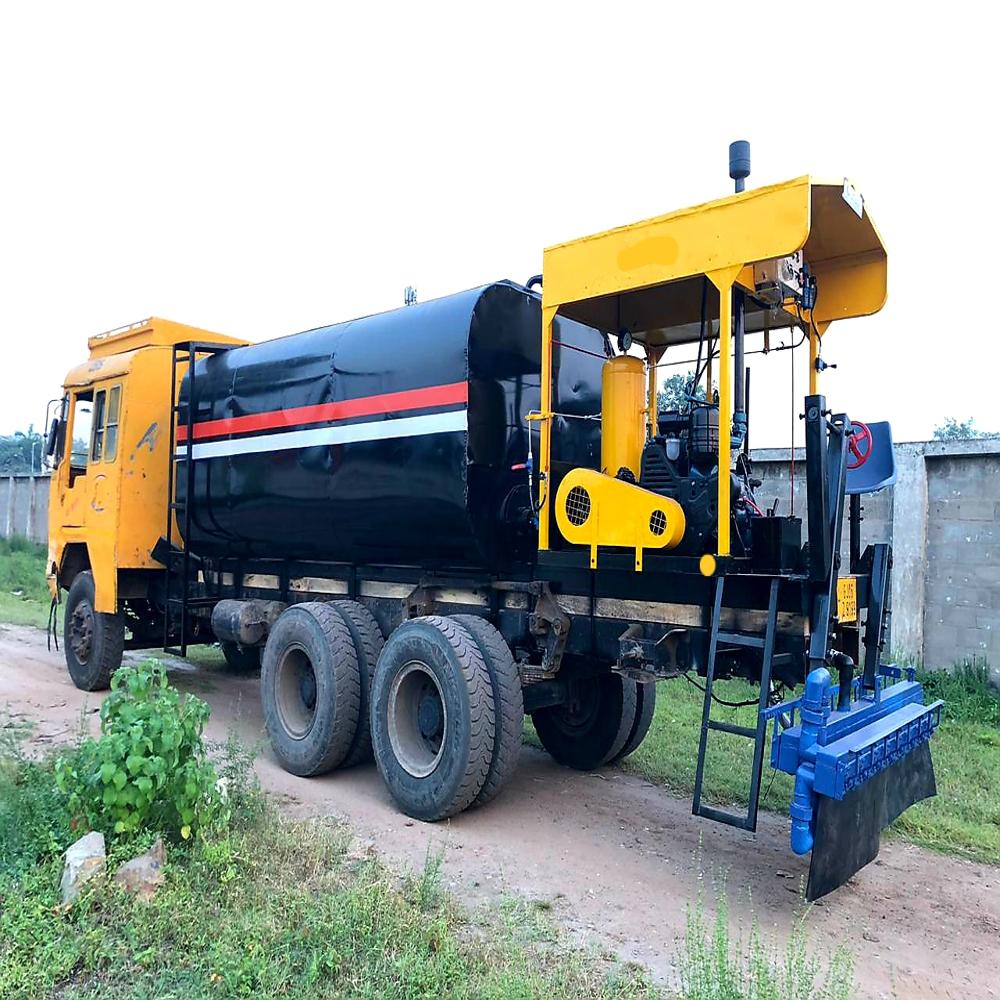 Automatic  Bitumen Sprayer - Color: Yellow