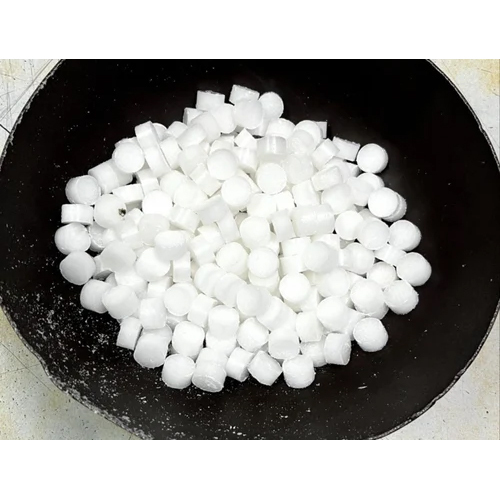 Round White Camphor Tablet