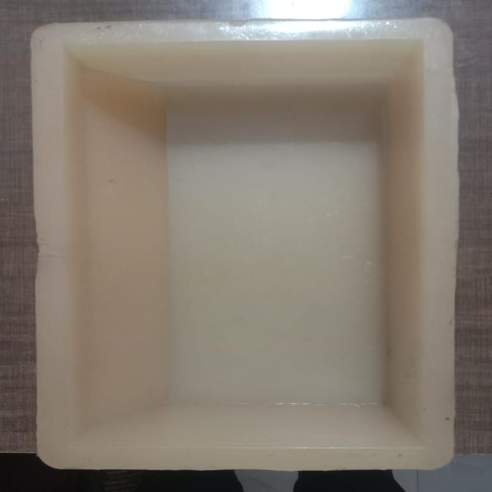 8x12 Inch Kerbstone Pvc Mould - Color: Off White