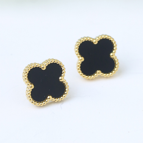 Elegant Black Flower Earrings