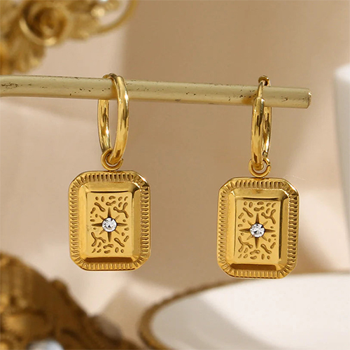Single Star Gold Plated Earrings