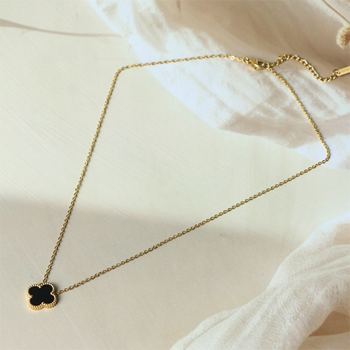 Blooming Flower Necklace