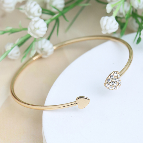Sleek Nail Bangle