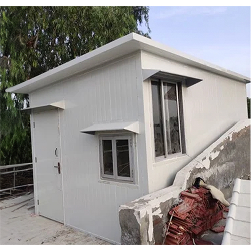 PUF House Cabin