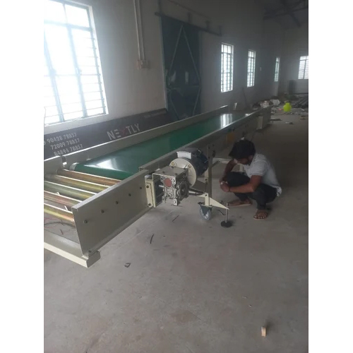 Flat Belt Conveyor With Free Flow Roller