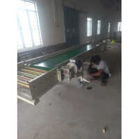 Flat Belt Conveyor With Free Flow Roller - Load Capacity: 50 Kg Per Meter  Kilograms (kg)