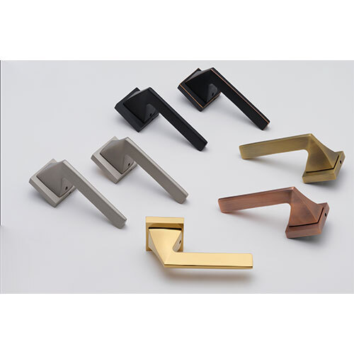 217 Motise Door Handles