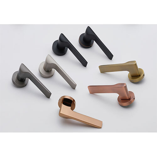 228 Motise Door Handles