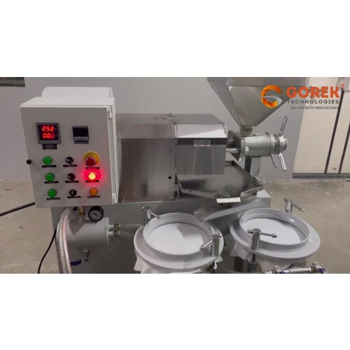 Safflower Mini Oil Expeller - Stainless Steel, 6 Hp Power, 30-40 Kg/hr Capacity, 220-440 Volt Voltage | Automatic Operation, 1-year Warranty