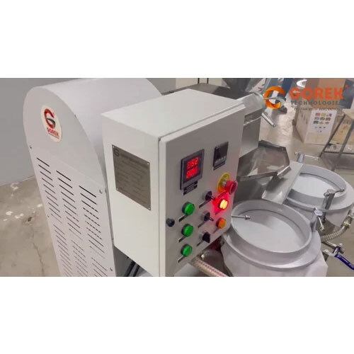 Safflower Mini Oil Expeller - Stainless Steel, 6 Hp Power, 30-40 Kg/hr Capacity, 220-440 Volt Voltage | Automatic Operation, 1-year Warranty