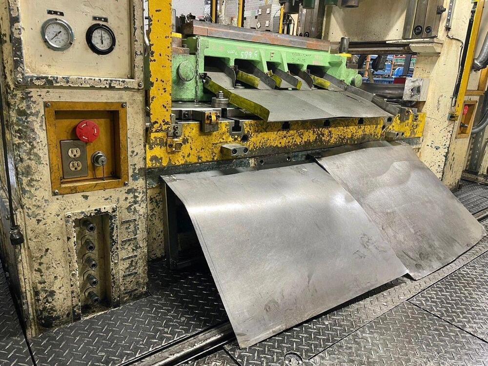 1564 Amada H-frame Double Crank Press - Material: Ms