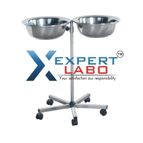 Steel Hospital Wash Basin Stand - Color: Silver
