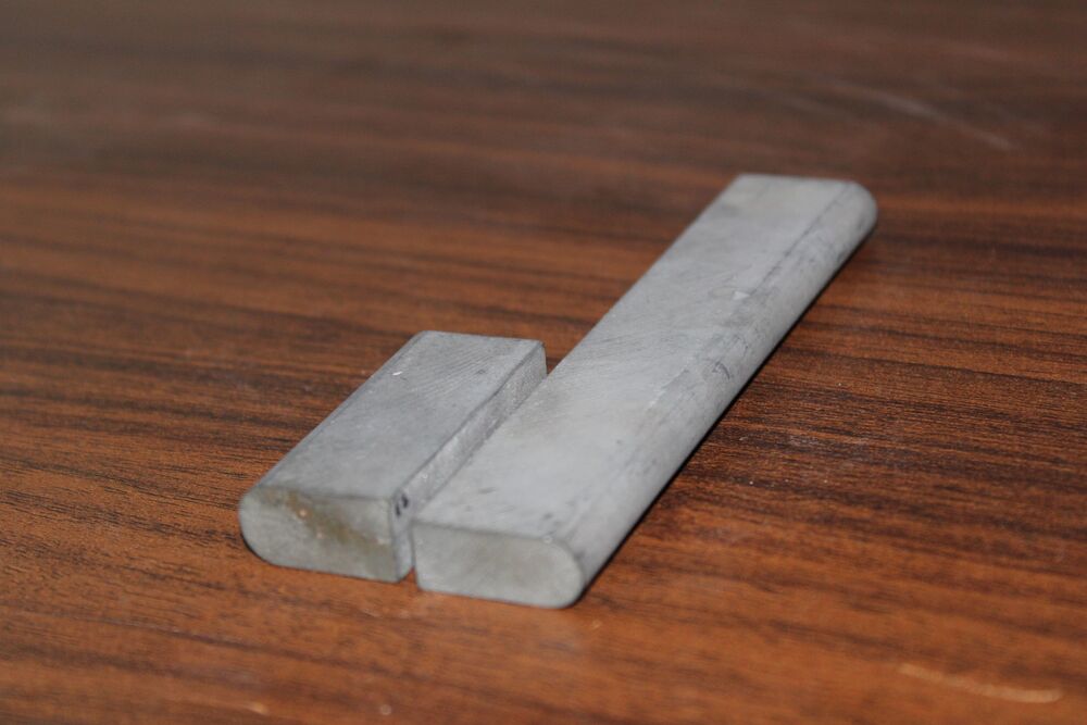 Tungsten Carbide Flat For Stone Crushing Application - Material: 95%-100% Tungsten, Size: Various Sizes, Color: Customizable, Coating: Polished, Warranty: 1 Year