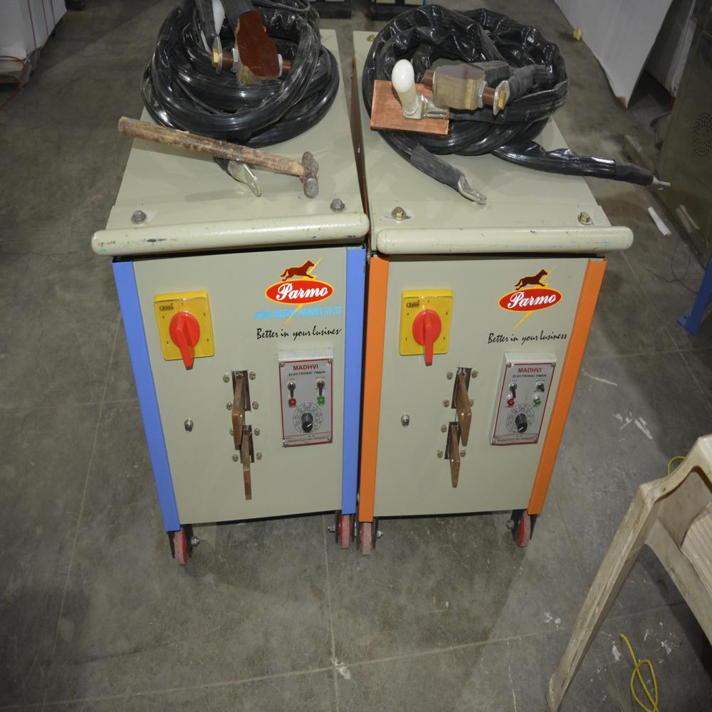 SS SPOT WELDING MACHINE