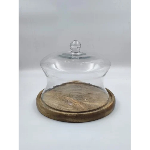 02_Glass Dome With Base