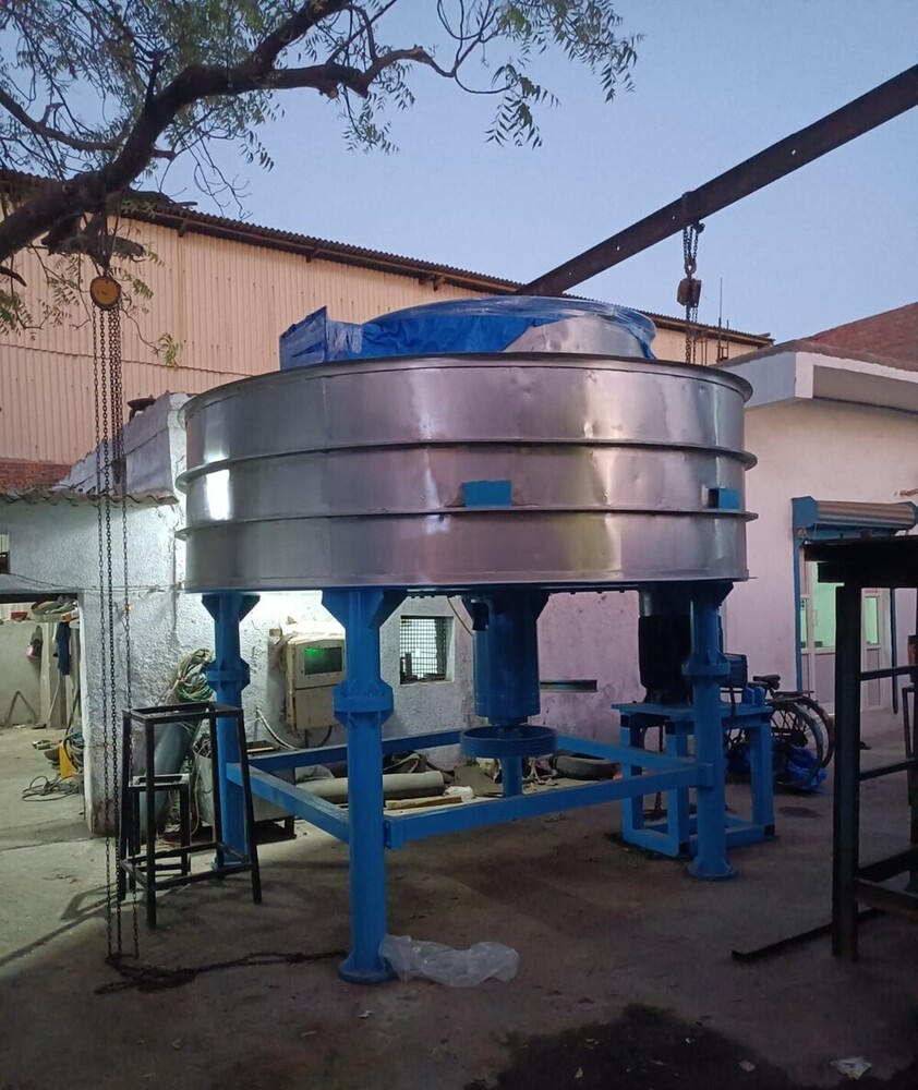 AGITATOR FOR SPIN FLASH DRYER