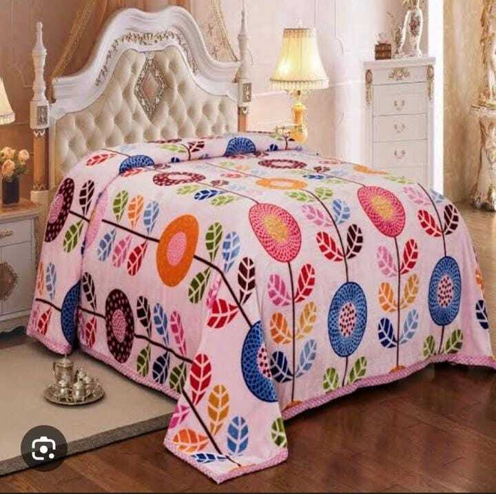 Signature ( Wave Double Bed Blanket ) - Age Group: Adults