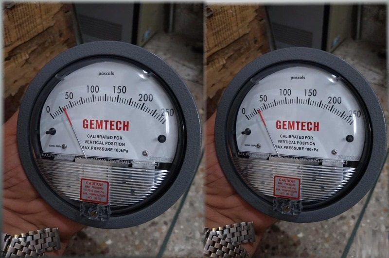 GEMTECH Instruments G2000-15CM Differential Pressure Gage 0-15 CM