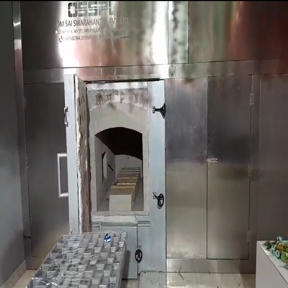 Small Animal Gas Cremation Furnace (Osspl-Sag) - Capacity: 100/200 Kg