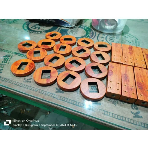 Wooden Finish Aluminium Windows - Color: Brown