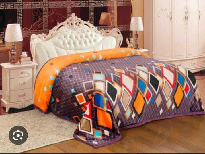 Signature ( Royal Mirage Double Bed Qulit ) - Material: 100% Cotton