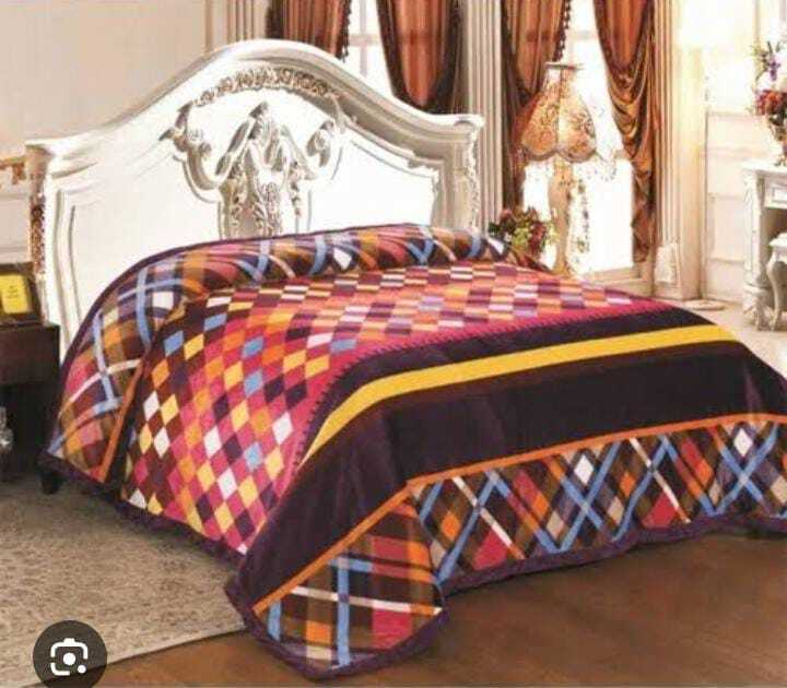 SIGNATURE ( ROYAL MIRAGE SINGLE BED QUILT )