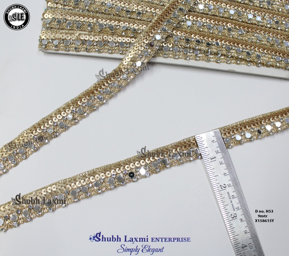 sequence , mirror lace