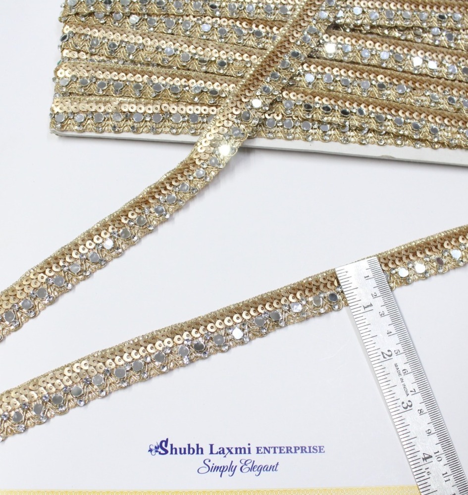 Sequence , Mirror Lace