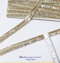 sequence , mirror lace