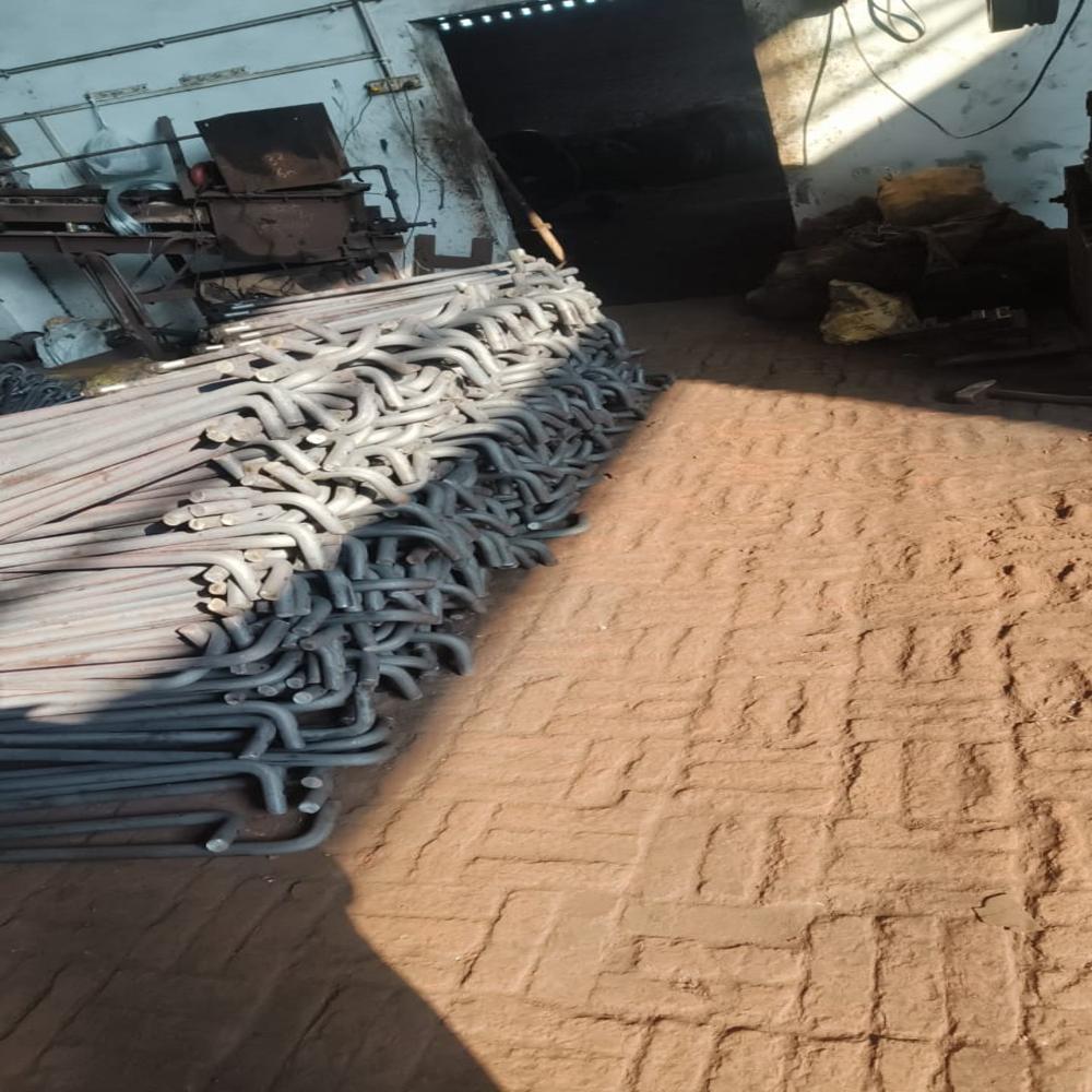 Ms Foundation Bolt Available In Bhilwara Rajasthan For Industrial Construction - Color: Black