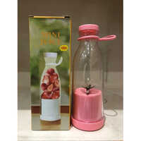 Plastic Mini Fruit Juicer