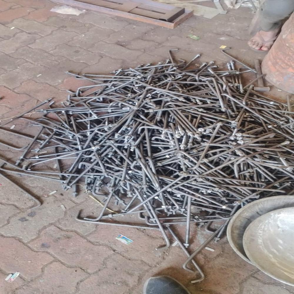 Ms Foundation Bolt Available In Dhanbad Jharkhand For Industrial Construction - Color: Black