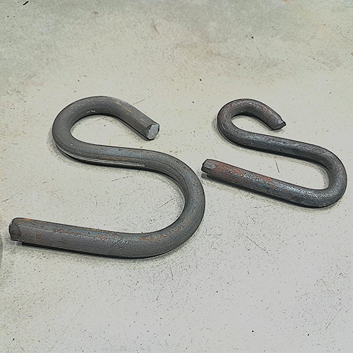 Ms Lohari S-hook - Feature: Easy To Use