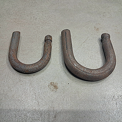 Iron Trolley Hook - Feature: Easy To Use