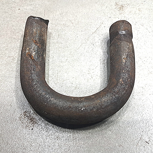 Iron Trolley Hook - Feature: Easy To Use