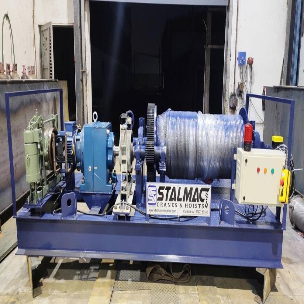 Electric Winch - Color: Blue & Yellow