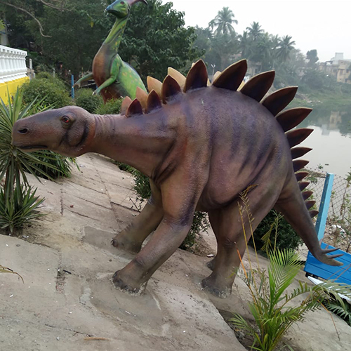 Dinosor Statue - Color: Multicolor