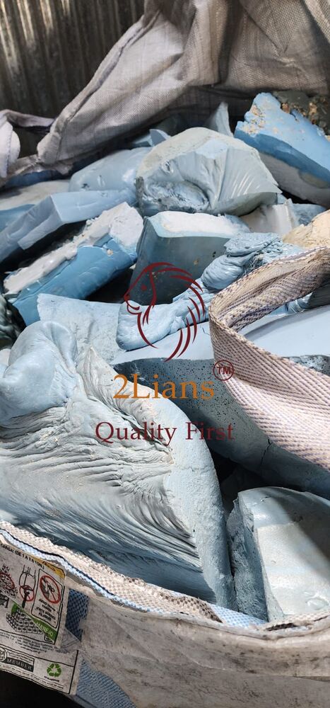 PET  Lump Natural / bottle grade scrap