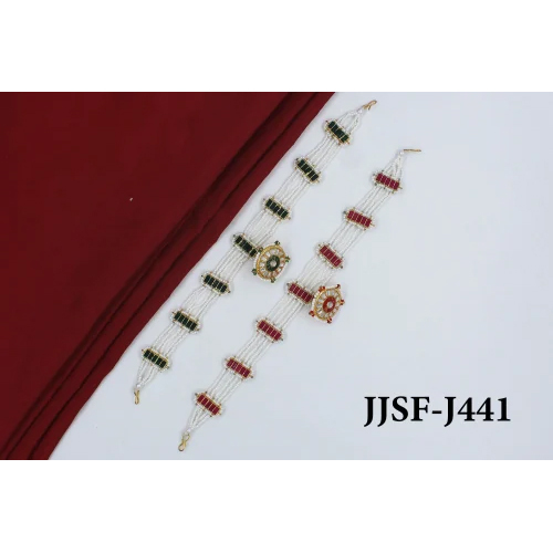 Rajputi Shishpatti With Rajasthani Borla - Color: Multicolor