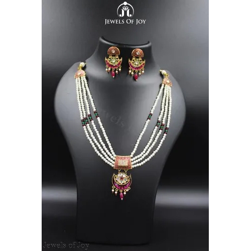 मोती सेट विद मीना डायमंड इमिटेशन नेकलेस सेट