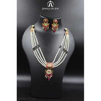 Motii Set With Mina Diamond Imitation Necklace Set