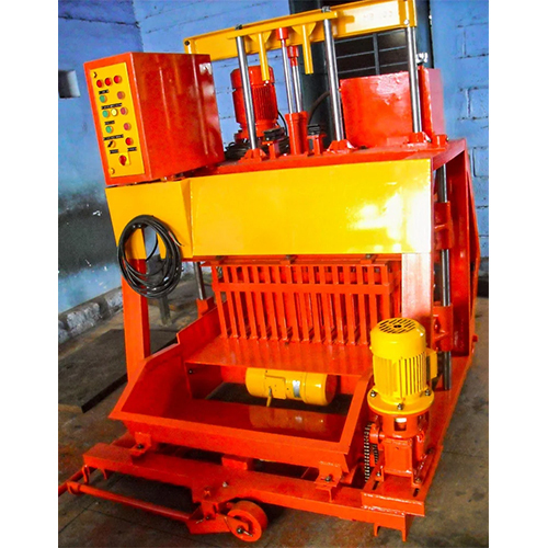 440V Mild Steel Hydraulic Hollow Block Making Machine - Capacity: 500 Pcs/Hr