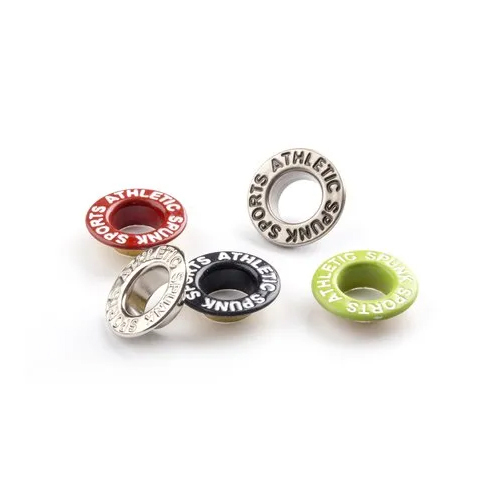 पीतल के आईलेट्स