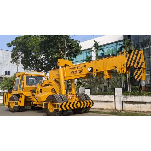 Priyaa Rtc2560 Model 60 Ton Pick And Carry Crane - Application: Construction
