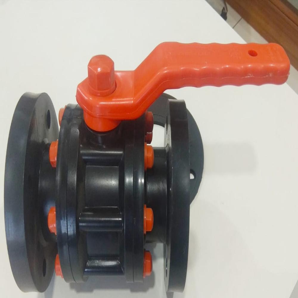 Flanged End Pp Ball Valve - Color: White