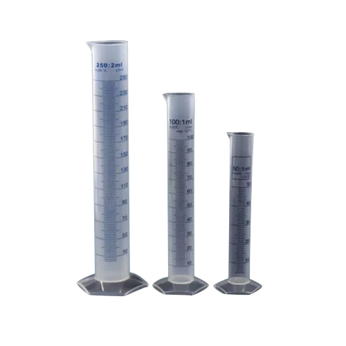 Plastic Measuring Cylinder - Color: Transparent