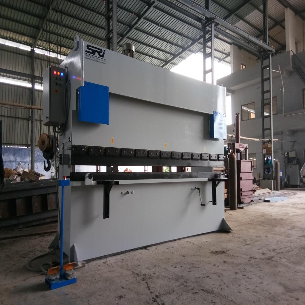 Hydraulic press Brake machine