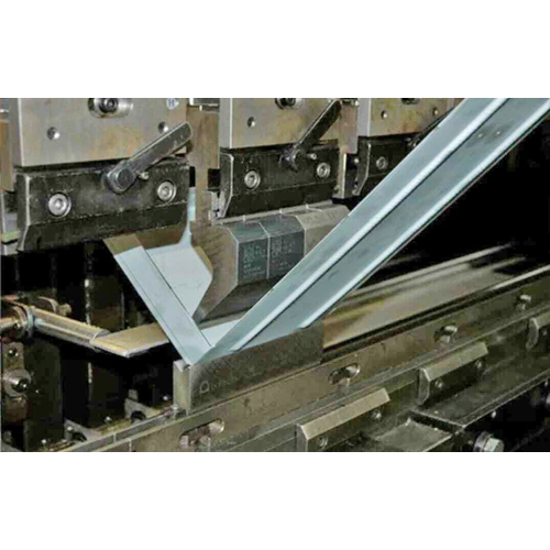 Cnc Bending Services - Steel, Thickness 1-10mm, Bending Radius 5-50mm, Length 1-6m | Precision Metal Parts Fabrication, ISO 9001 Compliant