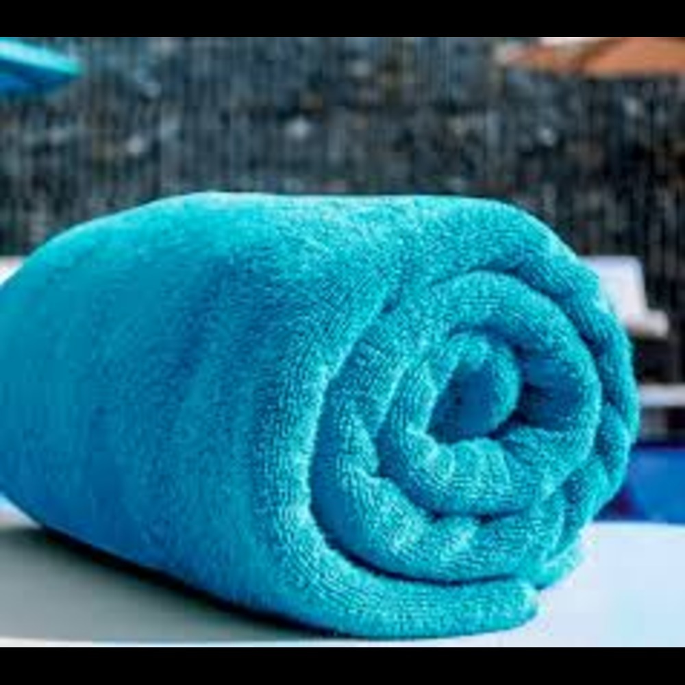700gram Glace Cotton Towel - Age Group: Old Age